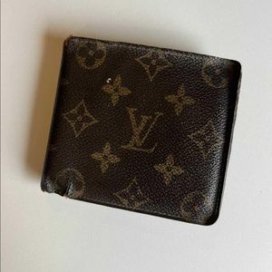 Louis Vuitton Bifold Wallet